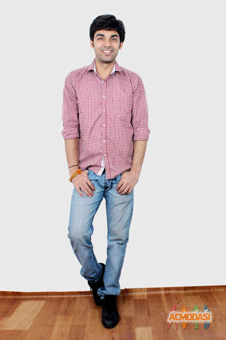 Narsingh   photo №18562. Uploaded 03 September 2015