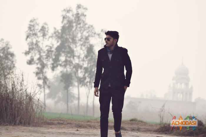 Shubham Kumar Guglani photo №43753. Uploaded 30 January 2016