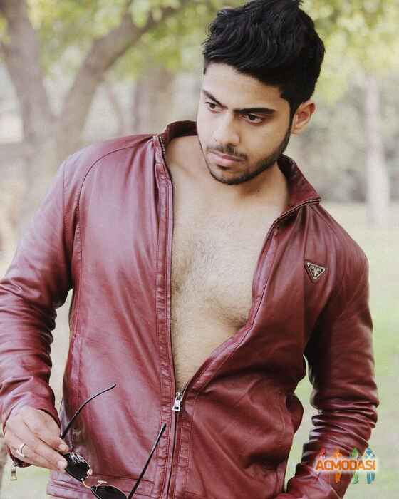 Nikhil  Puri photo №90972. Uploaded 08 January 2017