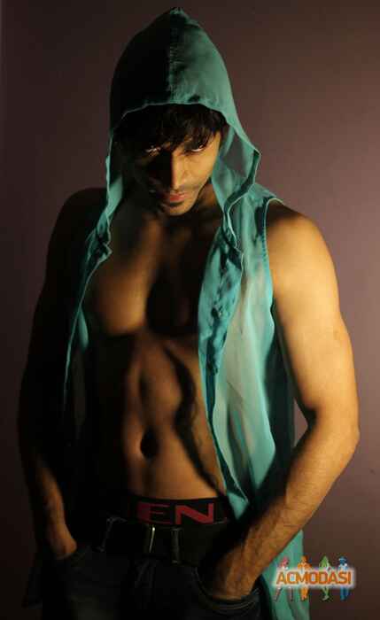 Raj  Gupta photo №37403. Uploaded 02 January 2016