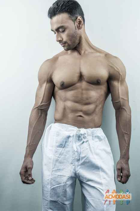 Shahab  Kalim photo №14783. Uploaded 12 August 2015