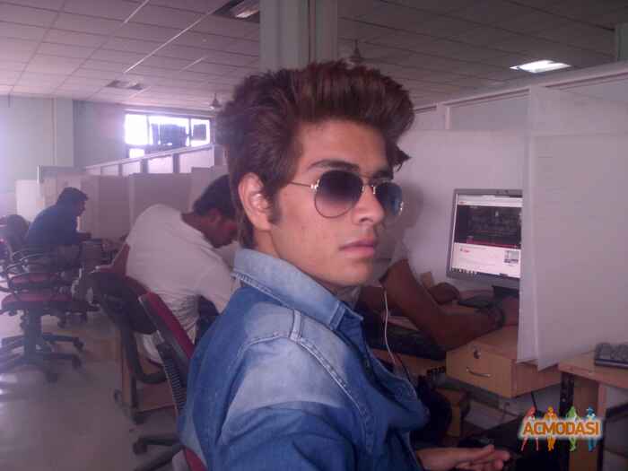 Mohit  Pandey photo №6173. Uploaded 18 June 2015
