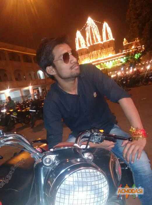 Parmanand   photo №105645. Uploaded 03 June 2017