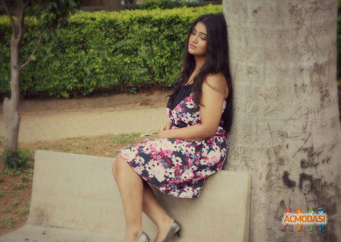 Praneeta  Kosaraju photo №23993. Uploaded 10 October 2015