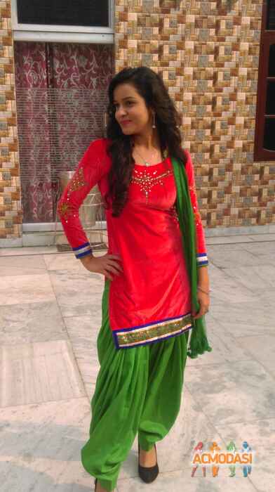 Dikshathakur   photo №31567. Uploaded 27 November 2015