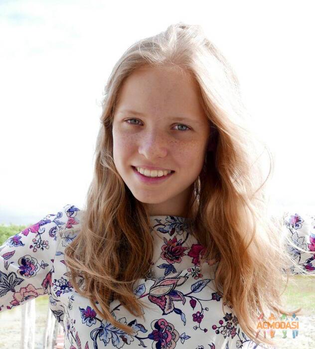 Anna  Becker photo №123796. Uploaded 05 December 2022