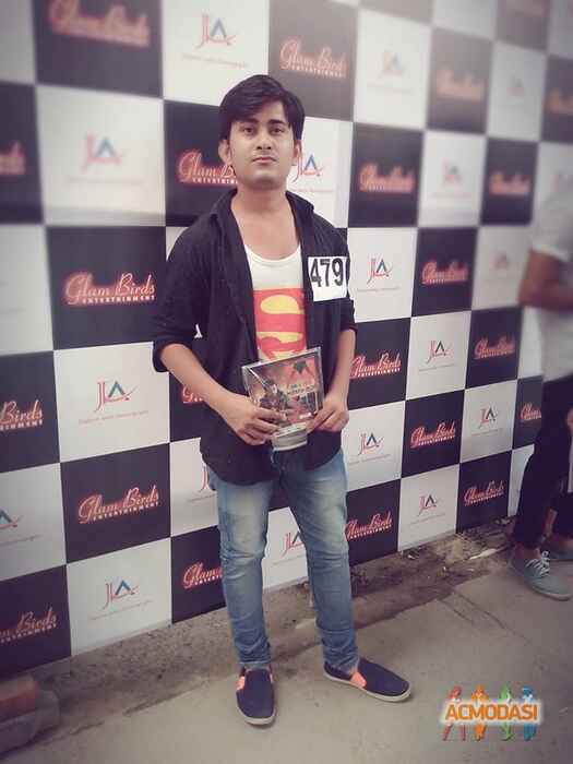 rishabh  tiwari photo №72755. Uploaded 25 August 2016