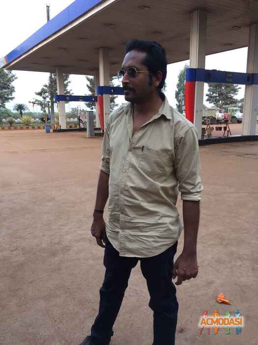 vinitesh Saraswat  photo №93543. Uploaded 28 January 2017