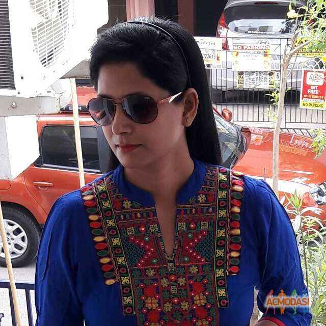 Doris  Saha photo №84924. Uploaded 23 November 2016