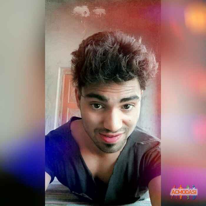 Durgesh  Thakur photo №103310. Uploaded 05 May 2017