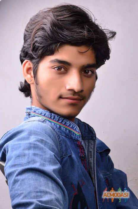 Shubhamsethiya   photo №31500. Uploaded 27 November 2015