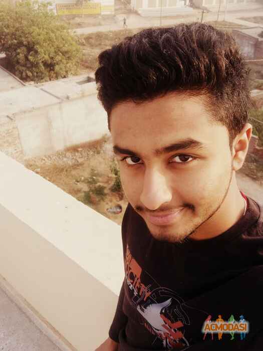 Hritik  Bhatt photo №90472. Uploaded 04 January 2017