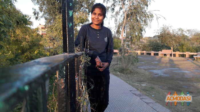 Pooja   photo №103430. Uploaded 07 May 2017