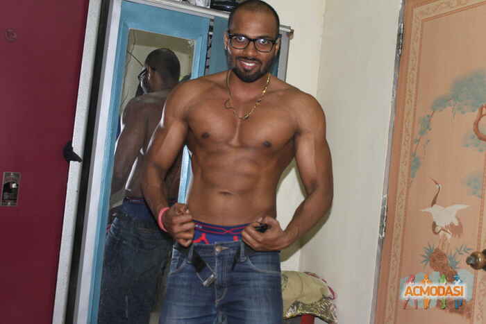 pratik suresh makwana photo №103529. Uploaded 08 May 2017