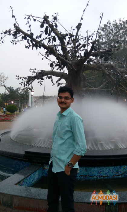 Komal Srinivas Thirumalasetty Srinivas Thirumalasetty photo №68437. Uploaded 25 July 2016