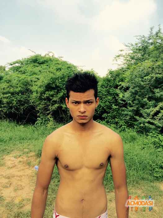 Umer   photo №22405. Uploaded 28 September 2015