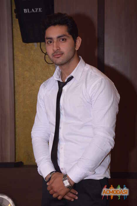 Anubhav   photo №2200. Uploaded 02 May 2015