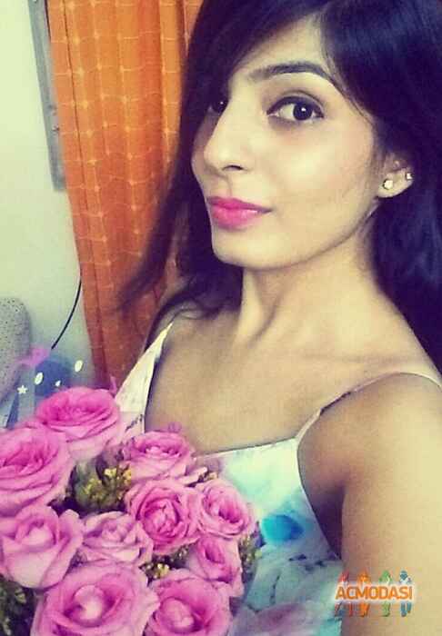 Vritti  Malik photo №35424. Uploaded 21 December 2015