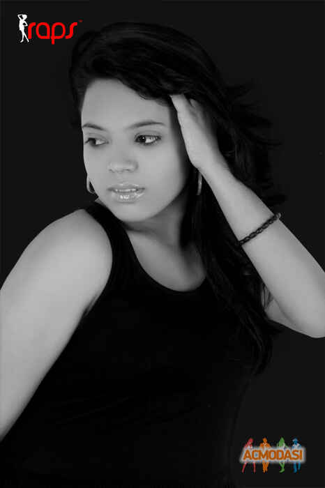 Nikki   photo №33148. Uploaded 07 December 2015