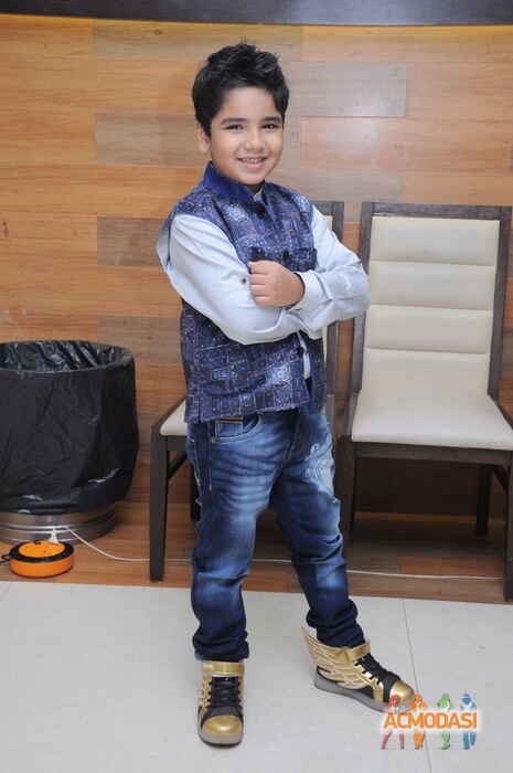 nishant jitesh vachhani photo №59893. Uploaded 23 May 2016