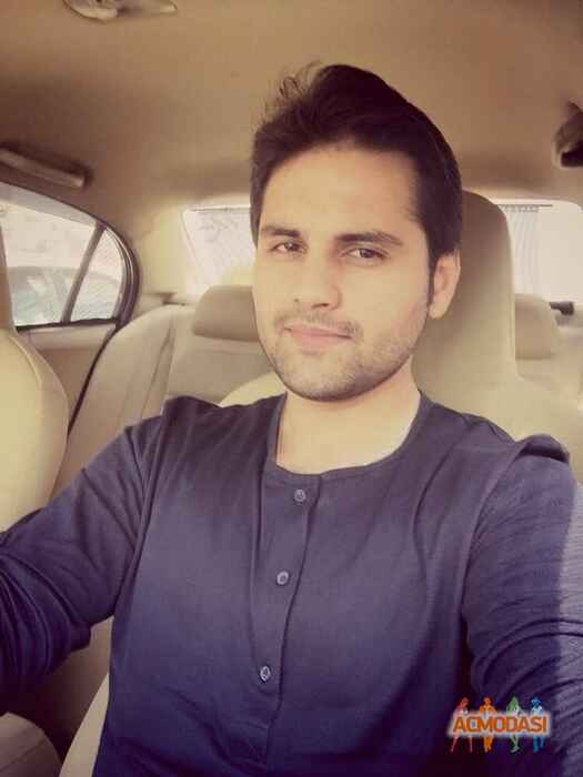 Mayank Suri Suri  photo №60995. Uploaded 30 May 2016