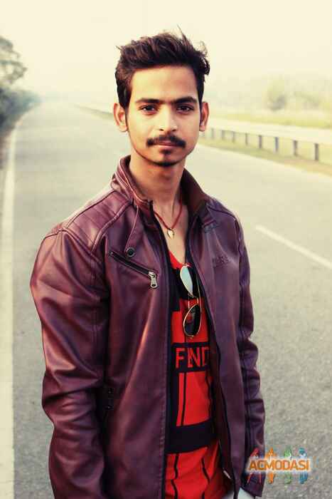 vicky  Kumar photo №91065. Uploaded 08 January 2017