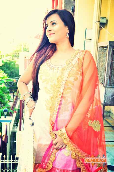 Shivangi  Shrivastava photo №42955. Uploaded 23 January 2016