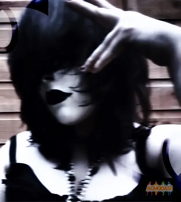 Eve  Randle photo №125769. Uploaded 19 September 2025