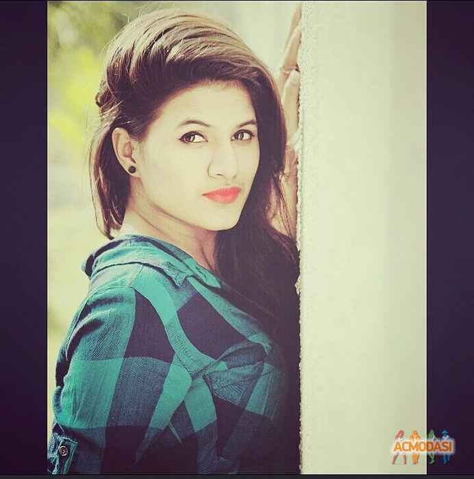 Purna Pravin Shukla photo №45662. Uploaded 11 February 2016