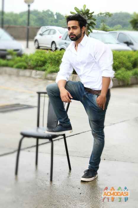 Vineet  Chawla photo №25741. Uploaded 24 October 2015