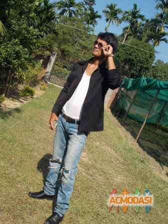 Hiren   photo №24338. Uploaded 12 October 2015