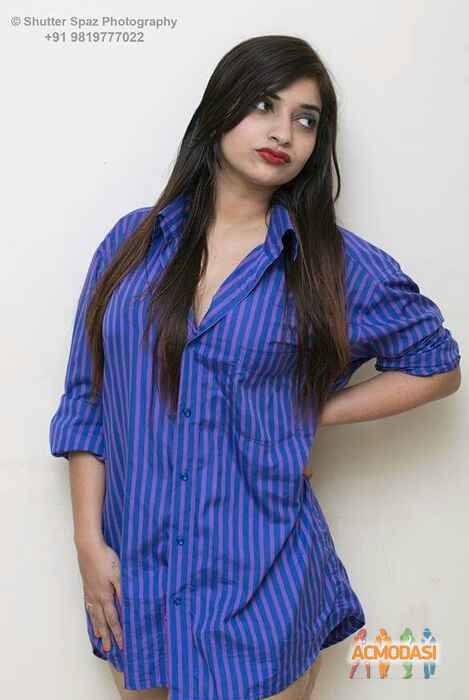 Roxanne   photo №17295. Uploaded 26 August 2015