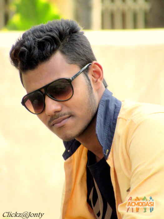 Titan  Roy photo №55603. Uploaded 22 April 2016