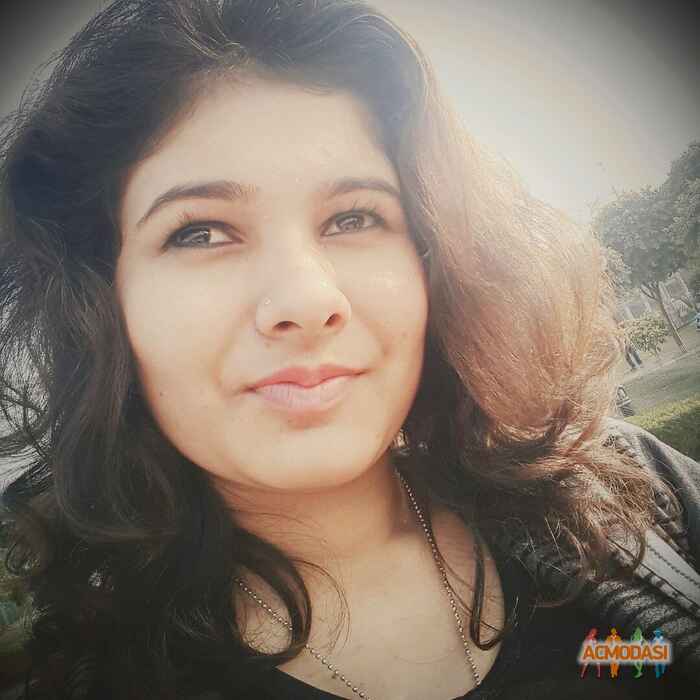 Lavisha  Sikarwar photo №91196. Загружено 10 January 2017