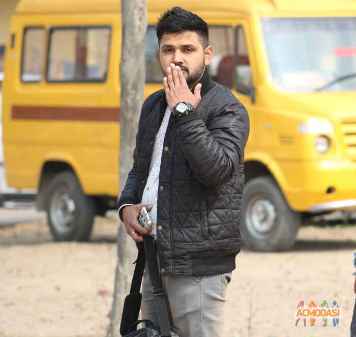 karan  vashihst photo №92701. Uploaded 21 January 2017