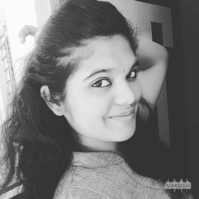 Utkarsha Prasanna Kulkarni photo №82693. Uploaded 04 November 2016