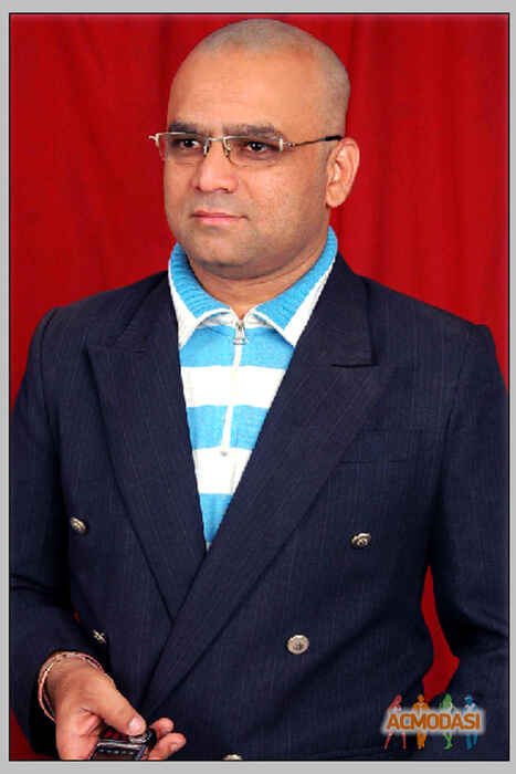 Ganeaysh  Mahindrakar photo №96992. Uploaded 27 February 2017
