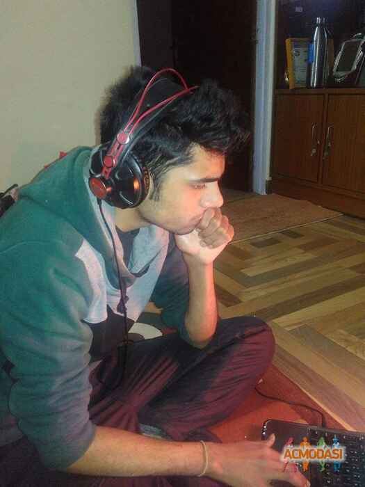 Swakshendra  Jha photo №103534. Uploaded 08 May 2017