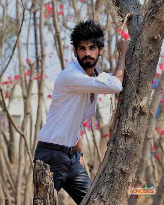 siddharth sangram naik nimbalkar photo №98898. Uploaded 20 March 2017