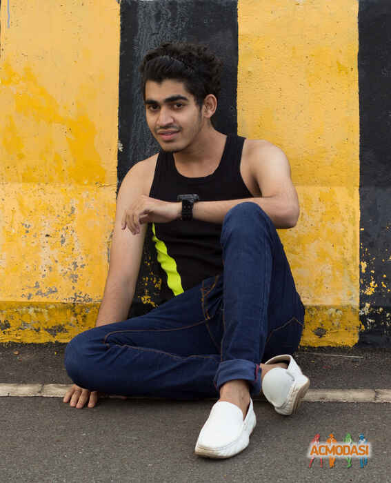Akshay   photo №22122. Uploaded 25 September 2015