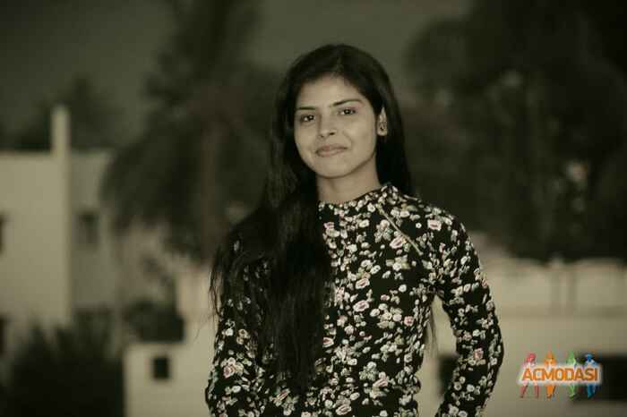 Simran  Thakur photo №57374. Uploaded 05 May 2016