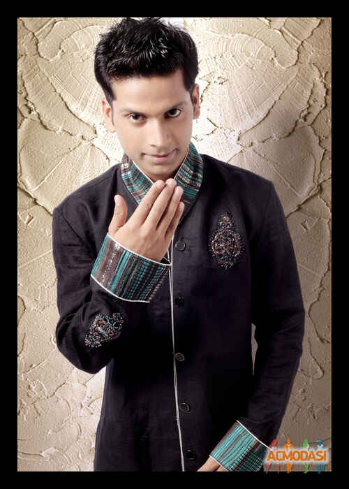 Sumit   photo №28244. Uploaded 10 November 2015