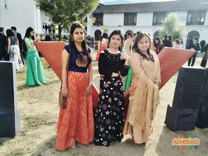 Seema  Negi photo №116043. Uploaded 24 April 2018