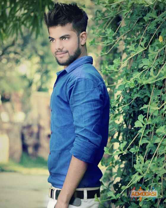 Sushant  Vishwakarma photo №80875. Uploaded 22 October 2016
