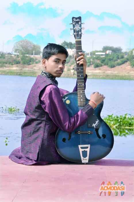 Abhinav  Awasthi photo №20591. Uploaded 16 September 2015