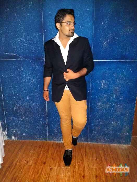 Smit  Raval photo №34814. Uploaded 17 December 2015