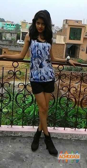 Komal  Shukla photo №9305. Uploaded 08 July 2015