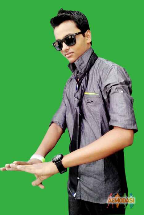 Ravi  Rex photo №28687. Uploaded 14 November 2015
