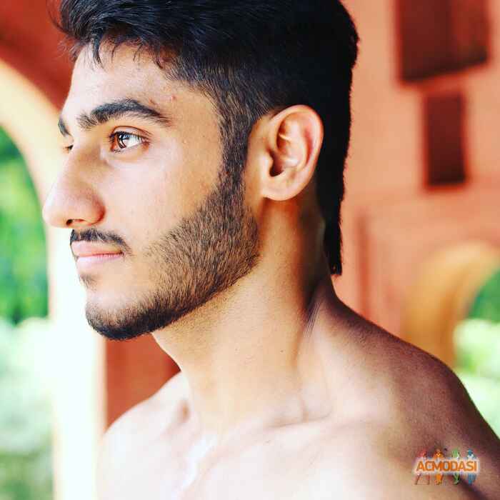 Shubham  Bhagria photo №32435. Uploaded 03 December 2015