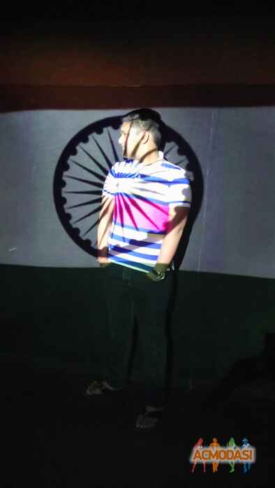 utsav  bansal photo №104322. Uploaded 19 May 2017